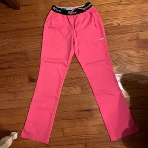 Grey’s Anatomy Active scrubs